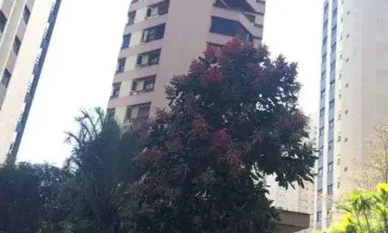 Apartamento para venda tem 163 metros quadrados com 3 quartos no morumbi