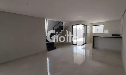 Casa à venda no Residencial Algarve, Mogi das Cruzes/SP - 03 dormitórios