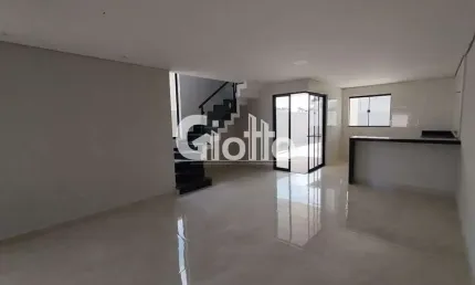Casa à venda no Residencial Algarve, Mogi das Cruzes/SP - 03 dormitórios