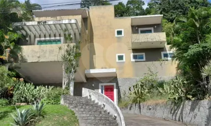 Condomínio com 4 quartos à venda em Engenho Do Mato - RJ