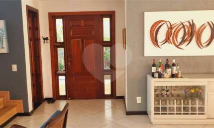Condomínio com 4 quartos à venda em Itacoatiara - RJ