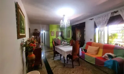 Casa com 3 quartos à venda na Rua Eurico Aragão, Piratininga, Niterói