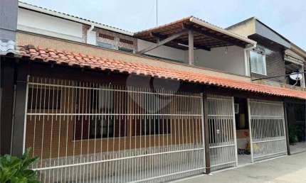 Casa com 3 quartos à venda na Tenente Bráulio, Nova Cidade, São Gonçalo