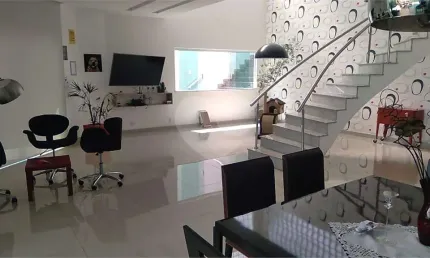 Casa com 4 quartos à venda na Rua Doutor Armando Lopes, Charitas, Niterói