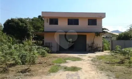 Barracão / Galpão / Depósito à venda na Honduras, Serra Grande, Niterói
