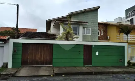 Casa com 4 quartos à venda na Rua Professor Manuel José Ferreira, Piratininga, Niterói
