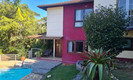Casa com 4 quartos à venda na Rua Três, Vila Progresso, Niterói