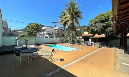 Casa com 7 quartos à venda na Maria Caldas, São Francisco, Niterói
