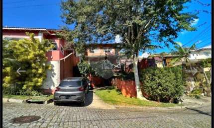 Condomínio com 3 quartos à venda em Maria Paula - RJ