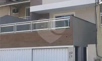 Casa com 3 quartos à venda na Treze, Serra Grande, Niterói