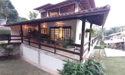 Casa com 4 quartos à venda na Rua Quarenta e Sete, Serra Grande, Niterói