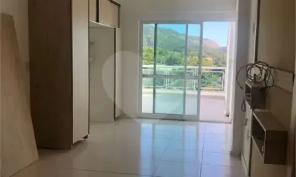 Flat com 1 quarto à venda na Flavio Pinto Severo, Itaipu, Niterói