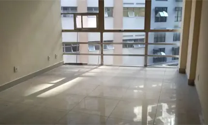 Sala comercial à venda na Avenida Ernani do Amaral Peixoto, Centro, Niterói