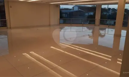 Prédio à venda na Doutor Aloysio Tavares Picanço, Piratininga, Niterói