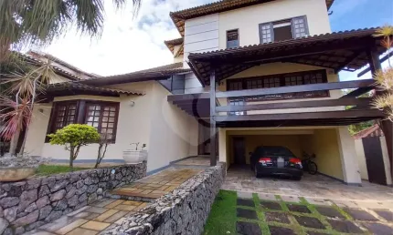 Condomínio com 3 quartos à venda em Piratininga - RJ