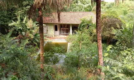 Terreno à venda na Rua Frederico Malesherbes Figueredo, Maria Paula, São Gonçalo