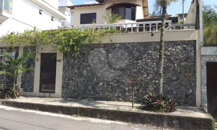 Casa com 3 quartos à venda na Leonardo Da Vinci, Vila Progresso, Niterói