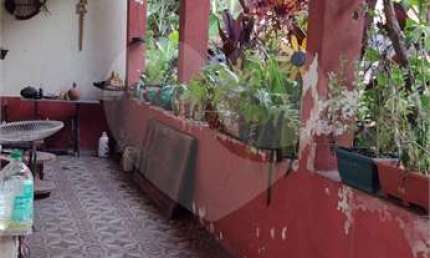 Terreno à venda na Praça Getúlio Vargas, Barro Vermelho, São Gonçalo
