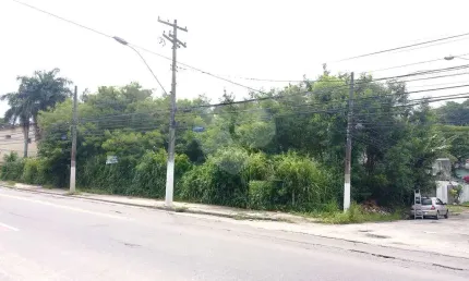 Terreno à venda na Avenida Central Ewerton Xavier, Serra Grande, Niterói