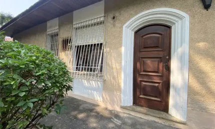 Casa com 3 quartos à venda na Araguaia, São Francisco, Niterói