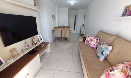 Apartamento com 3 quartos à venda em Maria Paula - RJ