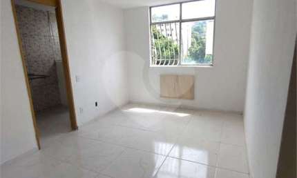 Apartamento com 2 quartos à venda em Santa Rosa - RJ