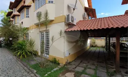 Condomínio com 3 quartos à venda em Maria Paula - RJ