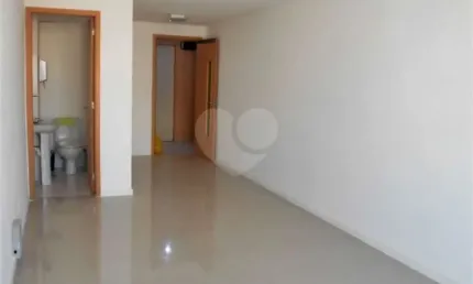 Sala comercial à venda na Rua Noronha Torrezão, Santa Rosa, Niterói