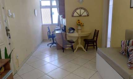 Apartamento com 1 quartos à venda em São Francisco - RJ