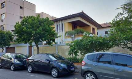 Sobrado com 4 quartos à venda em São Francisco - RJ