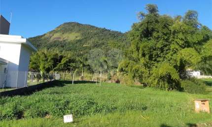 Terreno em condomínio fechado à venda na Das Graviléias, Ubatiba, Maricá