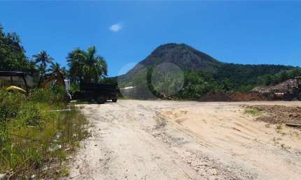 Terreno à venda na Rodovia Ernani do Amaral Peixoto, Inoã, Maricá
