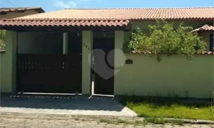 Condomínio com 3 quartos à venda em Ponta Grossa - RJ