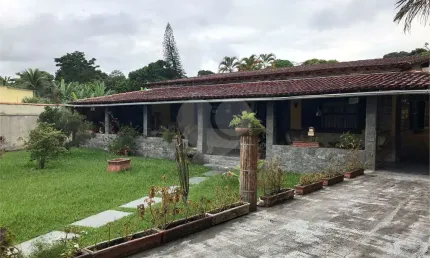 Casa com 3 quartos à venda na Maria José Dos Santos, Ponta Grossa, Maricá