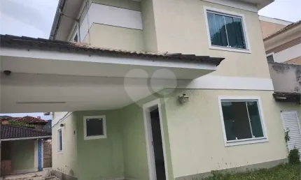 Casa com 3 quartos à venda na Avenida Professora Romanda Gonçalves, Engenho do Mato, Niterói