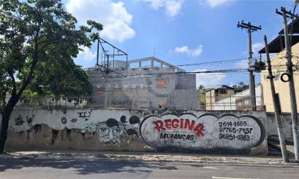Terreno à venda na Rua Doutor Nilo Peçanha, Centro, São Gonçalo