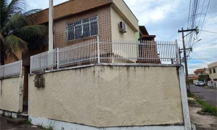 Casa com 3 quartos à venda na Eurico Sales, Porto Novo, São Gonçalo
