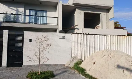 Casa com 4 quartos à venda na Rua Quatro, Itaipu, Niterói