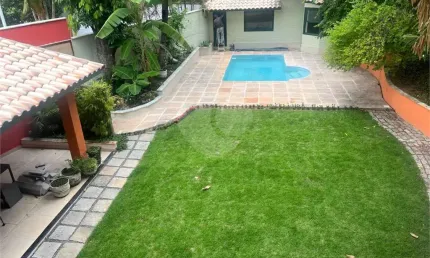 Casa em condomínio fechado com 5 quartos à venda na Loteamento Terra Nova, Itaipu, Niterói
