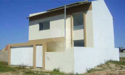 Casa com 3 quartos à venda na Dois, Grussaí, São João da Barra