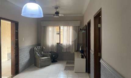 Casa térrea com 2 quartos à venda em Barro Vermelho - RJ