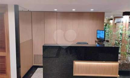 Sala comercial à venda na Rua Doutor Tavares de Macedo, Icaraí, Niterói