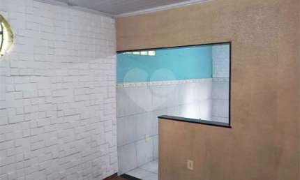Casa em condomínio fechado com 2 quartos à venda na Silveira Franco, Rocha, São Gonçalo