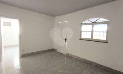 Casa com 1 quarto à venda na Morro do Bumba, Cubango, Niterói