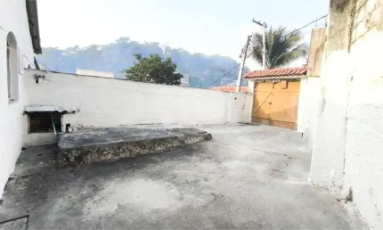 Casa com 1 quarto à venda na Morro do Bumba, Cubango, Niterói