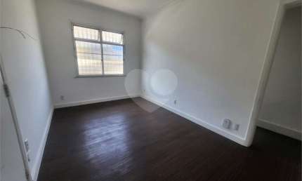 Apartamento com 3 quartos à venda em Santa Rosa - RJ
