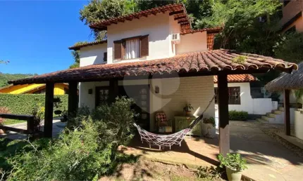 Casa em condomínio fechado com 4 quartos à venda na Estrada Caetano Monteiro, Badu, Niterói