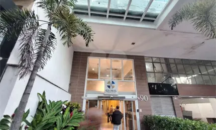 Sala comercial à venda na Rua Quinze de Novembro, Centro, Niterói