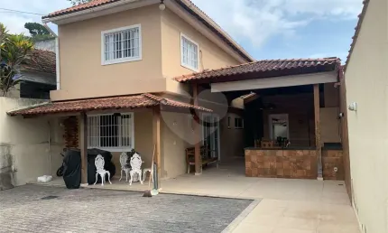 Casa com 2 quartos à venda na Prefeito Vila Nova Machado, Barreto, Niterói
