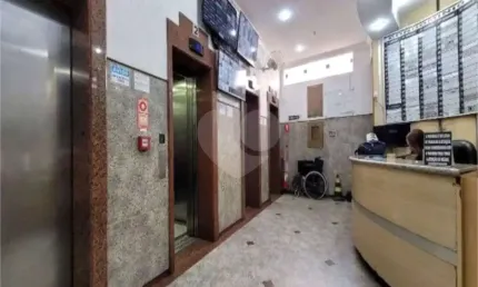 Sala comercial à venda na Ernani Do Amaral Peixoto 207, Centro, Niterói